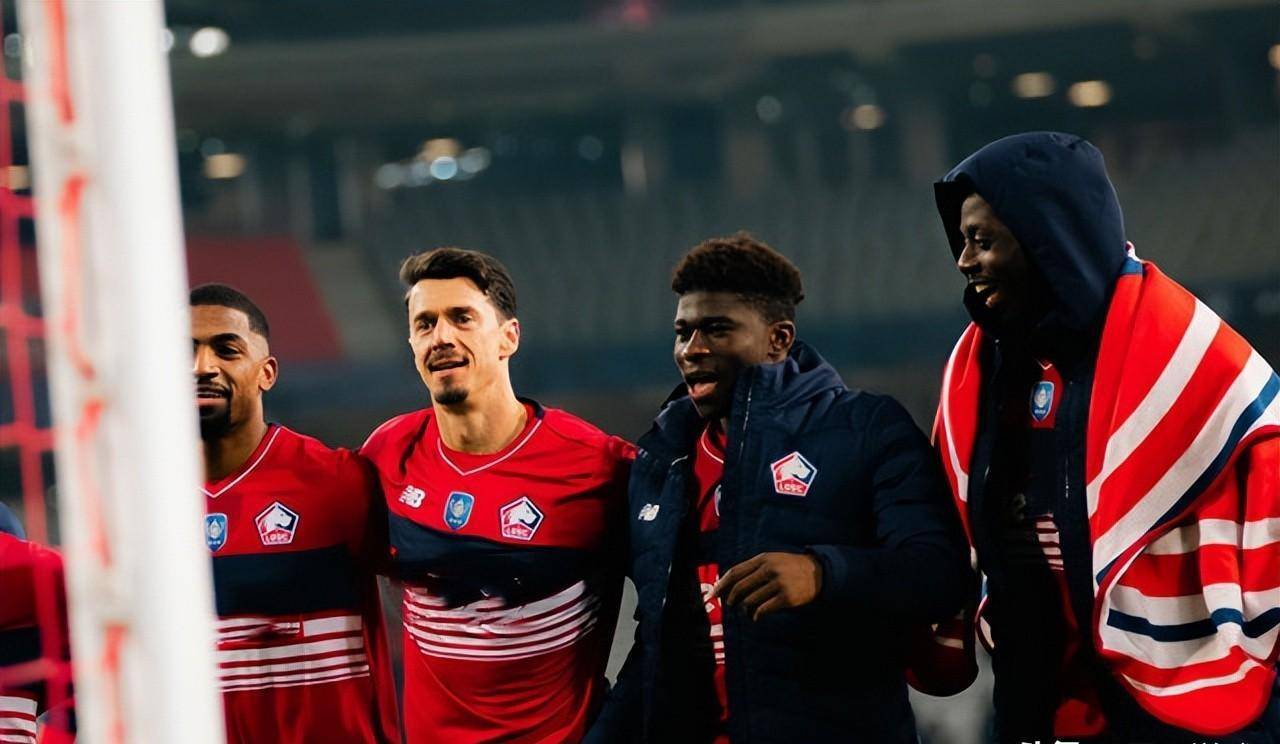 包含里尔在主场击败对手，继续稳定发挥的词条