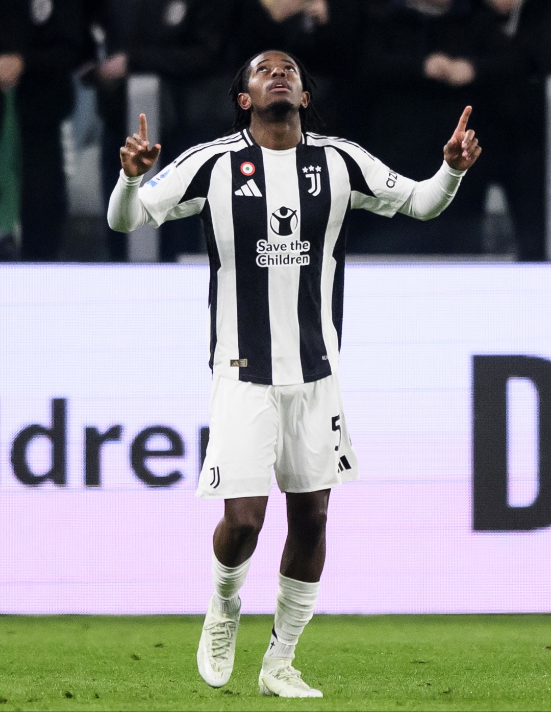 关于尤文图斯惨遭淘汰，欧冠征程终结的信息