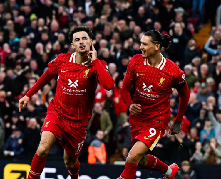 利物浦签下西甲后卫，提升实力的简单介绍