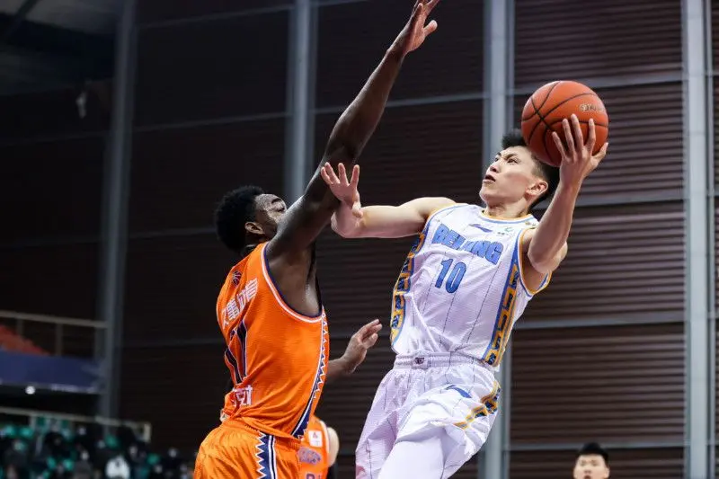 包含唐山球队在面对强劲对手时如何进行打破？的词条