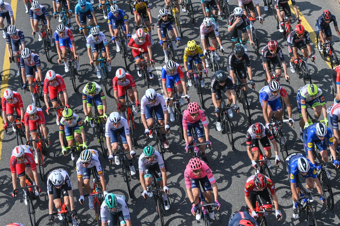 包含阿联酋球队击败强敌,晋级四强的词条 包含阿联酋球队击败强敌,晋级四强的词条