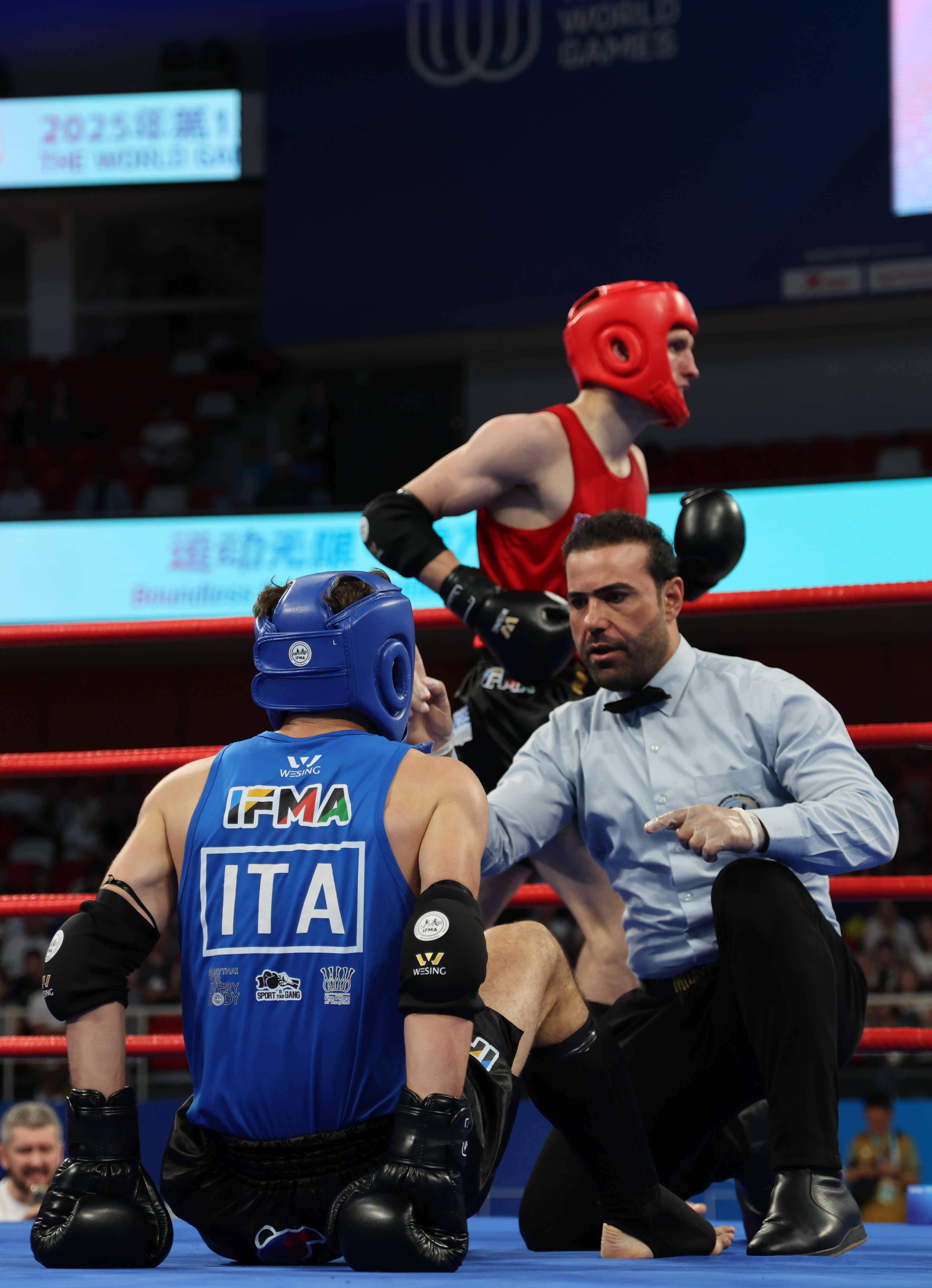 包含泰国运动员斩获多面金牌，实现突破的词条