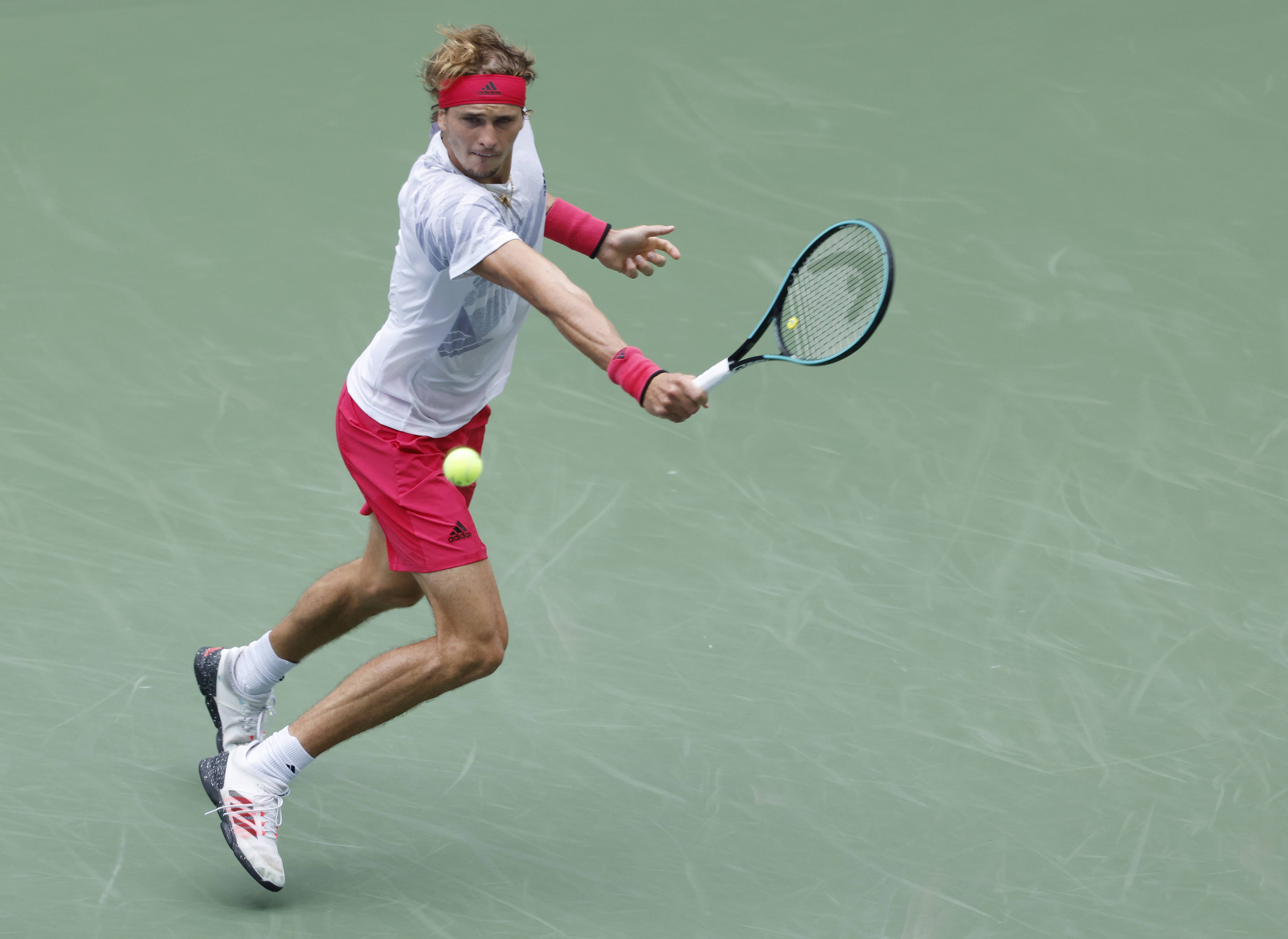 包含德国网球队强势美国网球队，兹维列夫送出助攻的词条