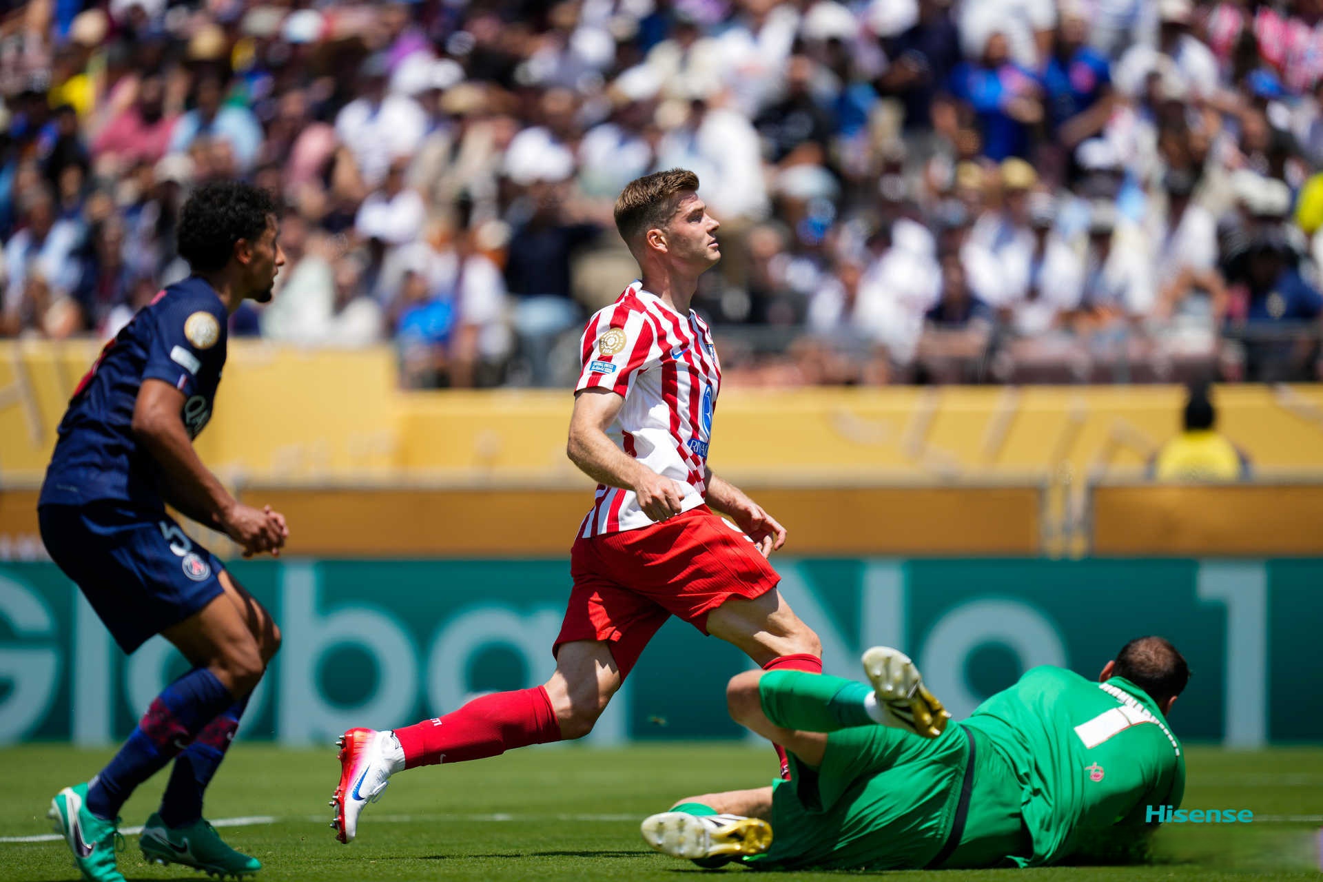 巴黎逆转马赛，戈麦斯扛起全队的简单介绍