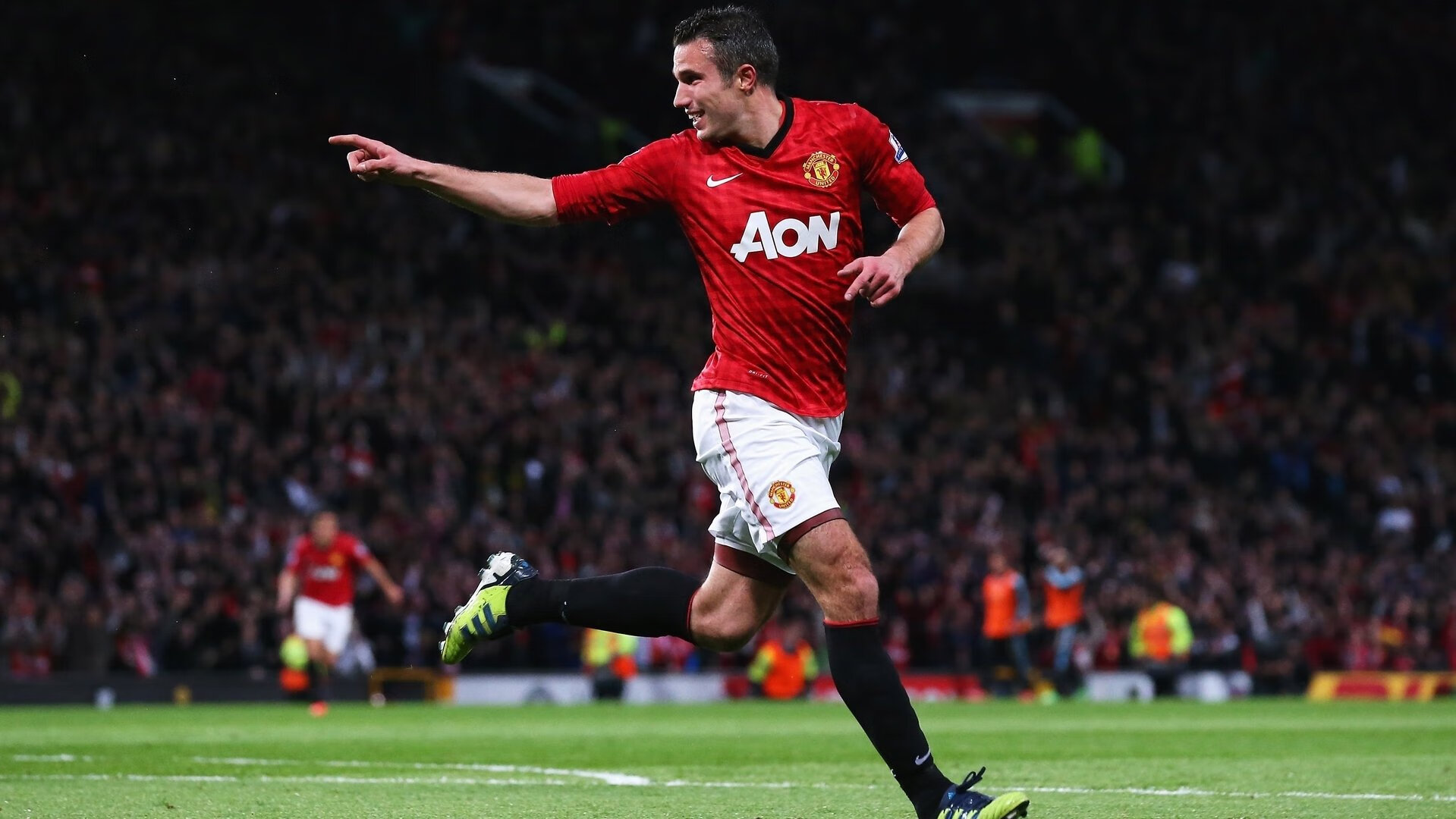 欧冠淘汰赛之夜,文班亚马舞台越大越强