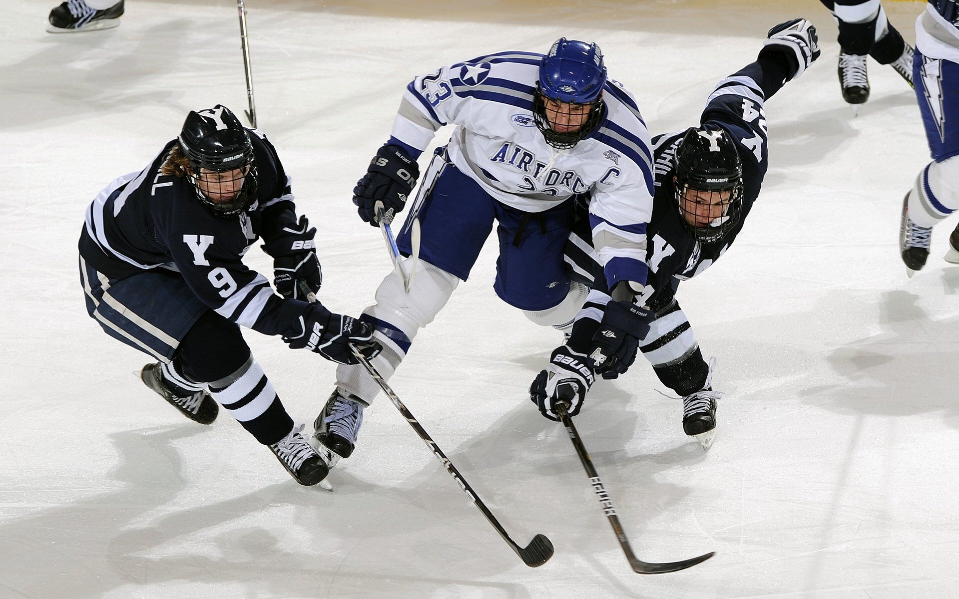 年度焦点之战，掘金狂胜湖人，王朝更迭的序章？