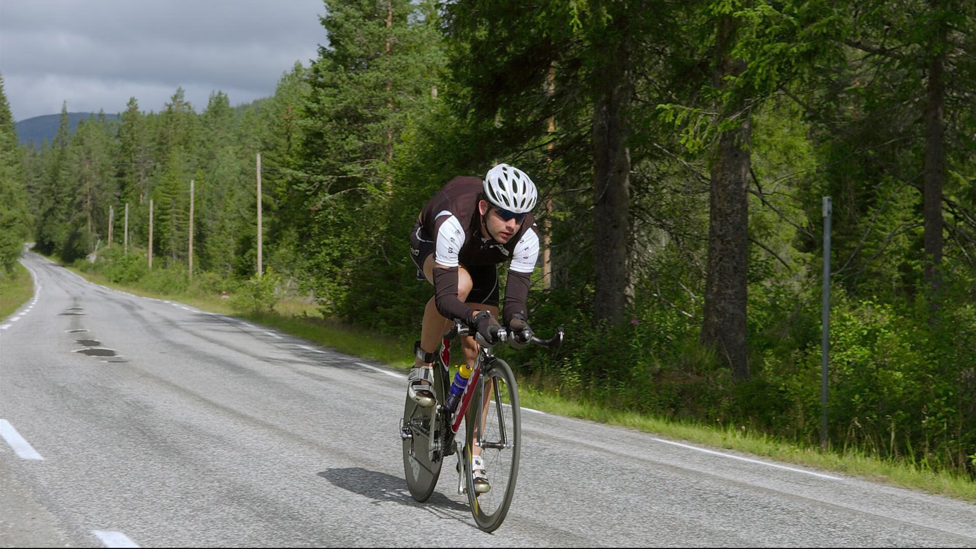 猛龙对阵山西队，霍勒迪在压力下完成爆发