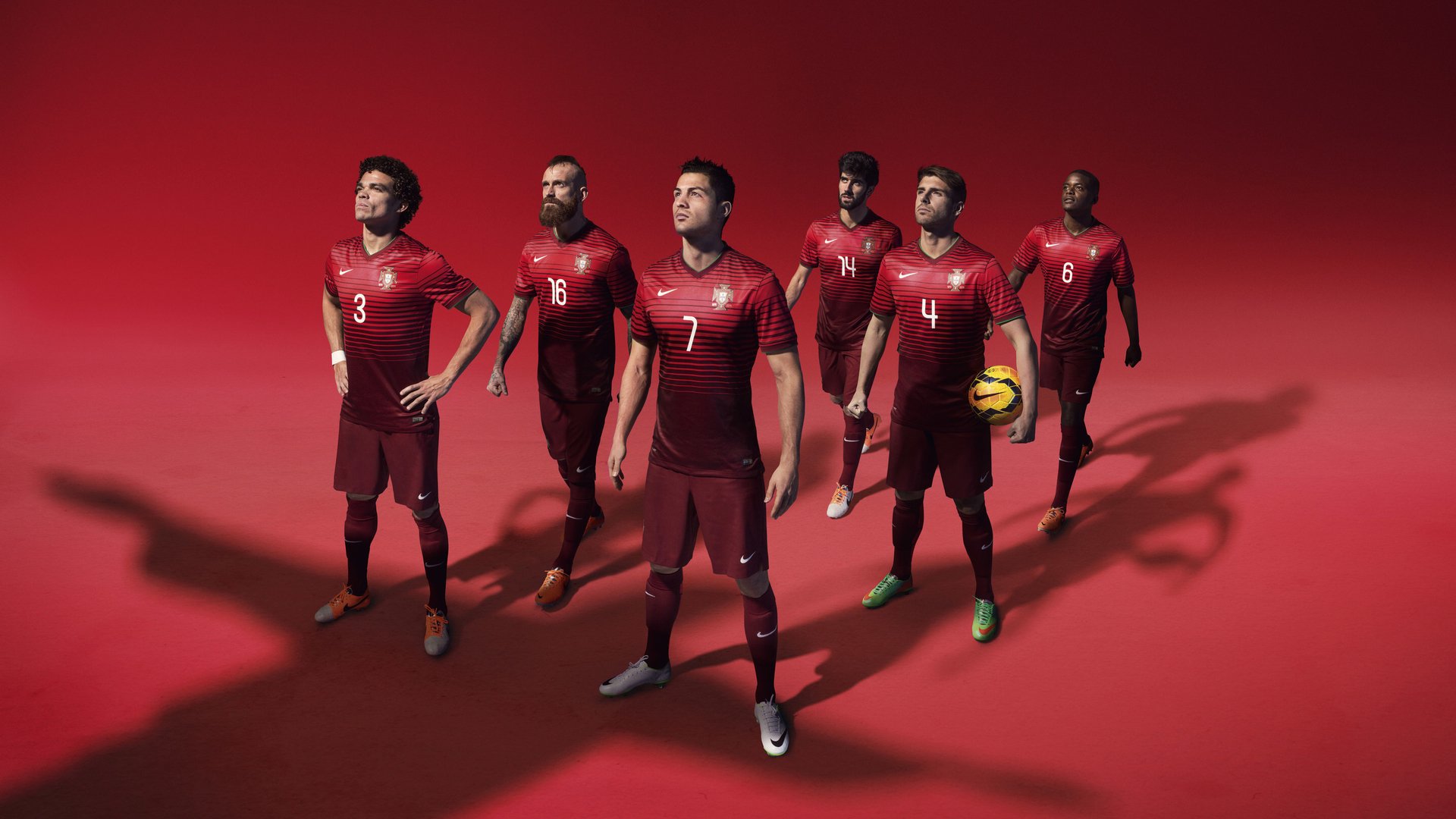 蓝黄风暴席卷绿茵，瑞典控场碾压墨西哥，京多安定格淘汰赛之夜